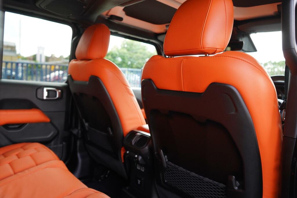 Jeep Wrangler 2L Rubicon Grey #14
