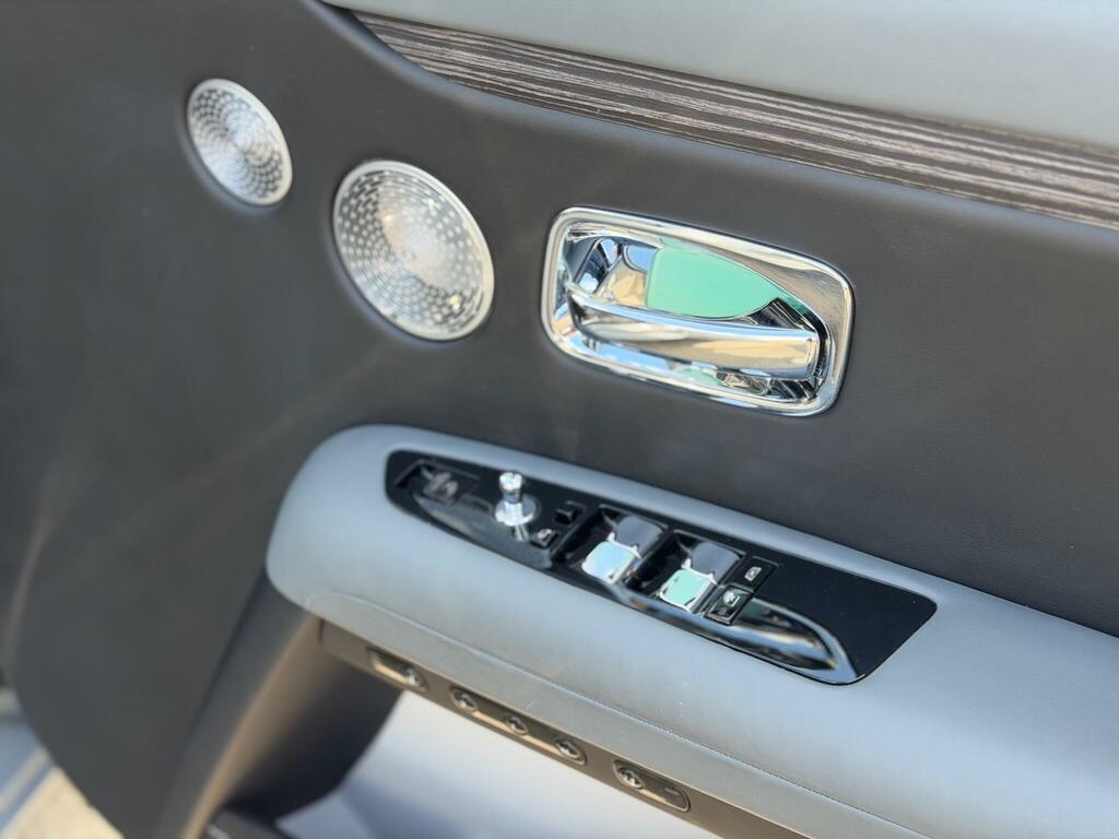 Rolls-Royce Ghost Saloon Blue #18