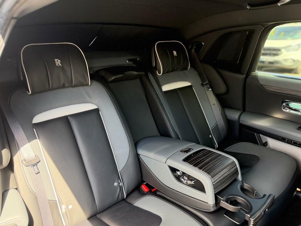 Rolls-Royce Ghost Saloon Blue #15
