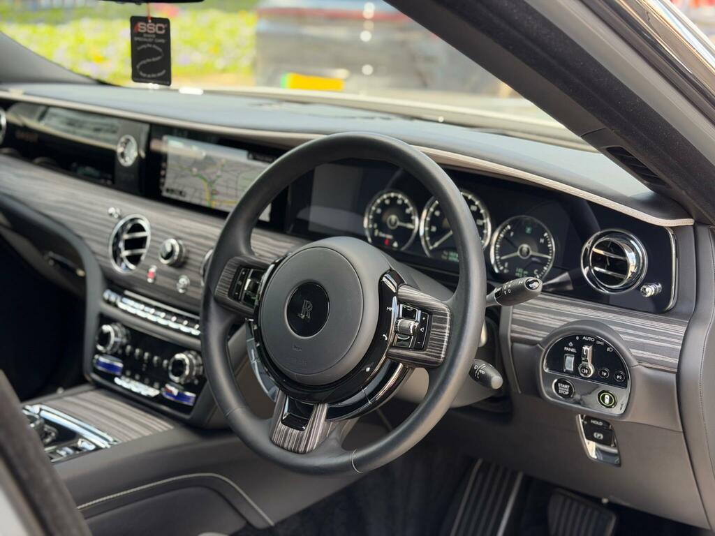 Rolls-Royce Ghost Saloon Blue #26