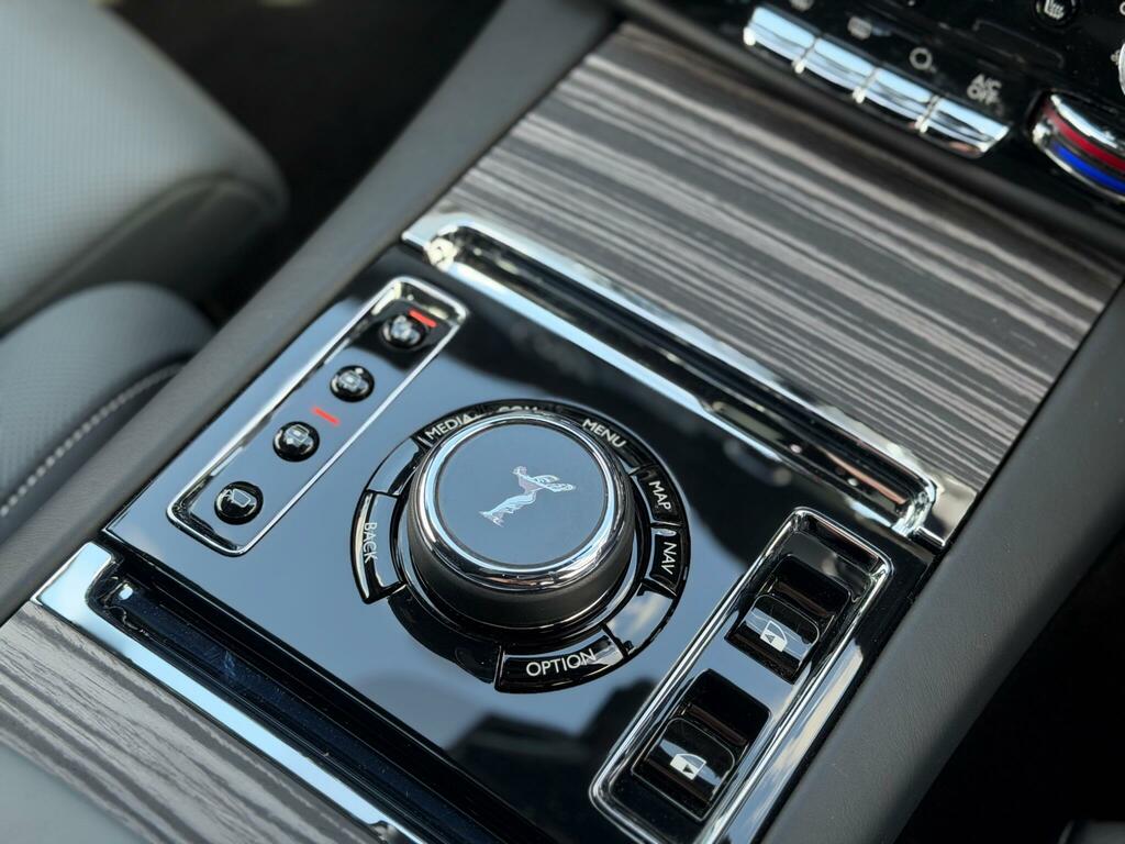 Rolls-Royce Ghost Saloon Blue #22