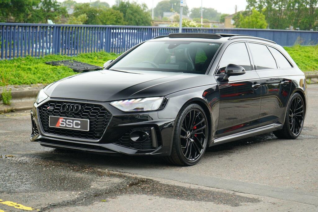Audi RS4 Avant Carbon Black Black #6