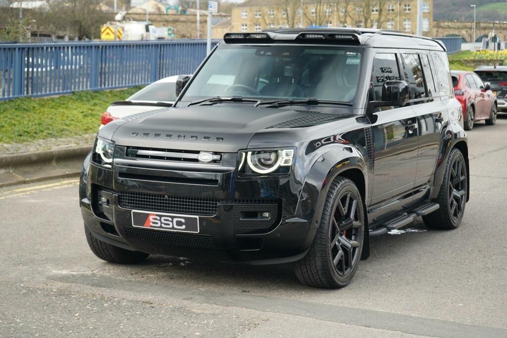 Land Rover Defender 110 Xs Edition Black #5