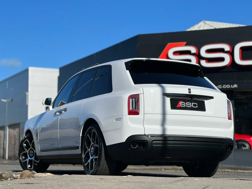 Rolls-Royce Cullinan Black Badge White #2