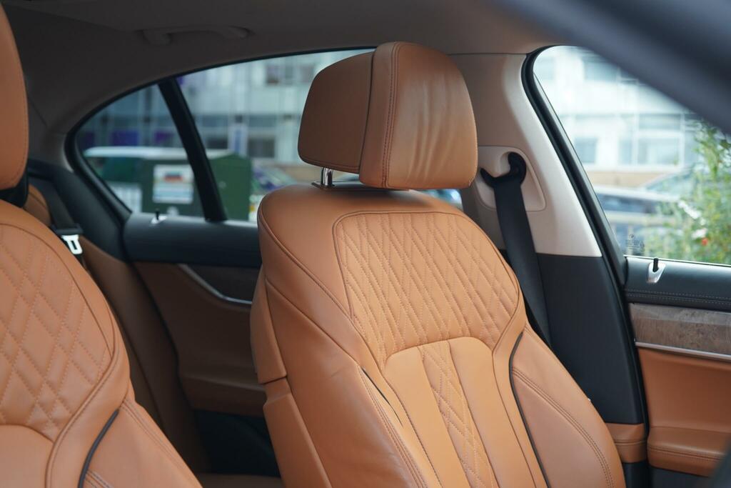 BMW 7 Series 3.0 740Li Euro 6 Ss Black #23