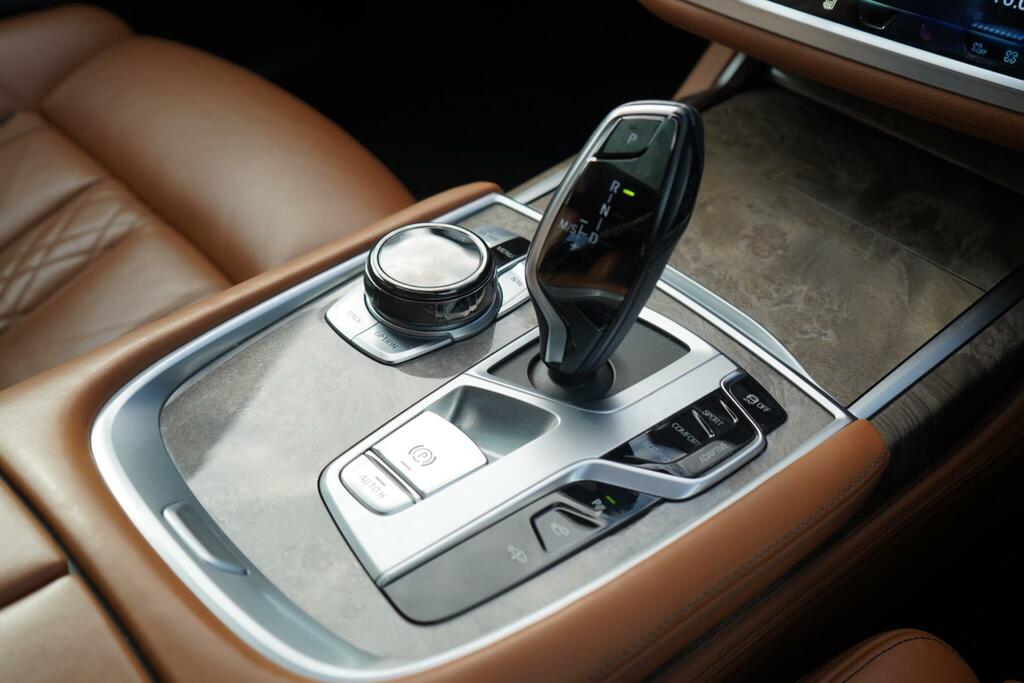 BMW 7 Series 3.0 740Li Euro 6 Ss Black #29