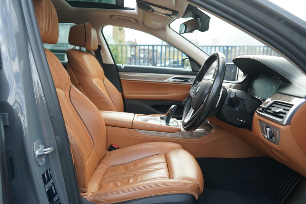 BMW 7 Series 3.0 740Li Euro 6 Ss Black #21