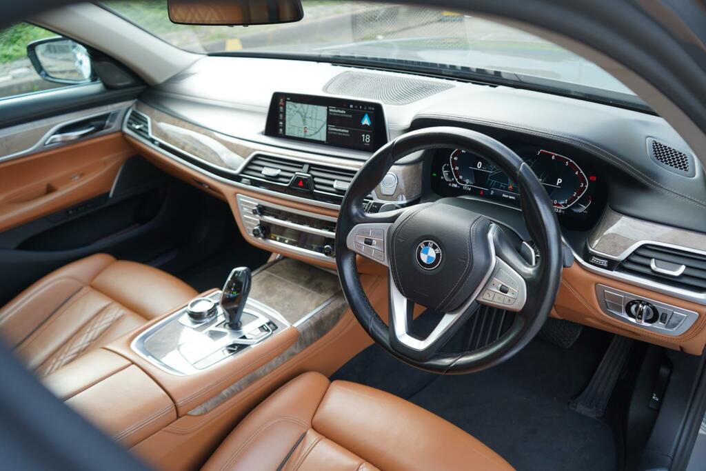 BMW 7 Series 3.0 740Li Euro 6 Ss Black #19