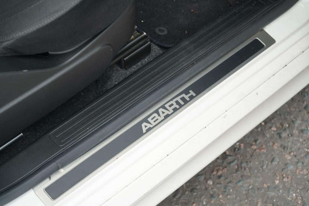 Abarth 595 1.4 T-jet Turismo Hatchback Euro Grey #24