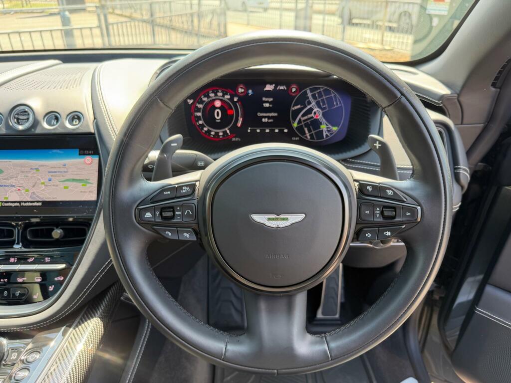 Aston Martin DBX V8 Euro 6 Green #24