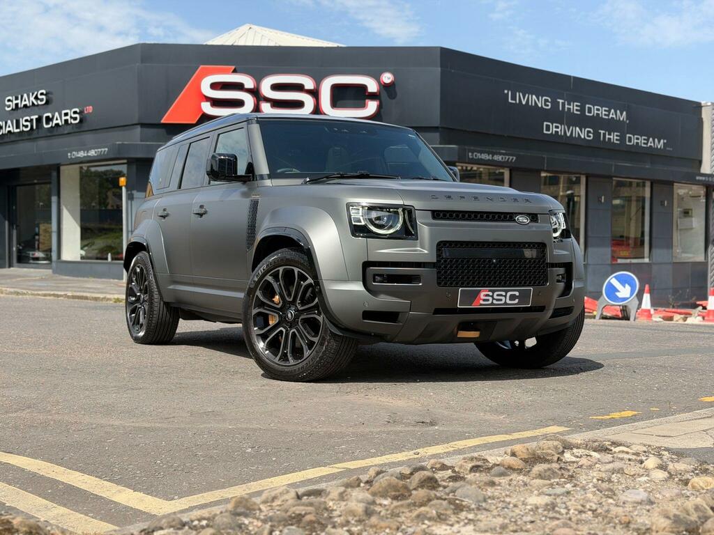 Land Rover Defender 110 Octa Edition One Green