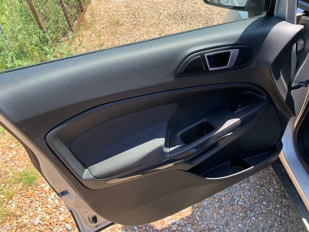 Ford Ecosport 1.5 Titanium Tdci 94 Bhp Black #13
