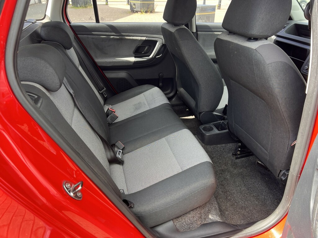 Skoda Fabia 1.6 Tdi S Red #6
