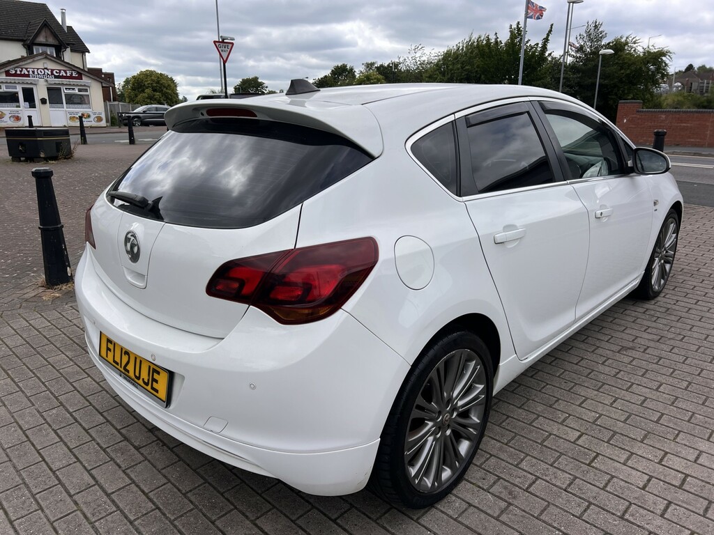 Vauxhall Astra 1.6 16V Sri VX Line White #3