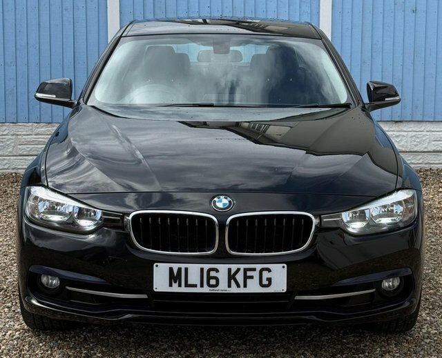 BMW 3 Series 2016 2.0 320I Sport Saloon Euro Black #2