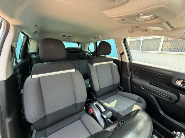 Citroen C3 Aircross 2018 1.2 Puretech Feel Suv Euro YC68PGZ Silver #4