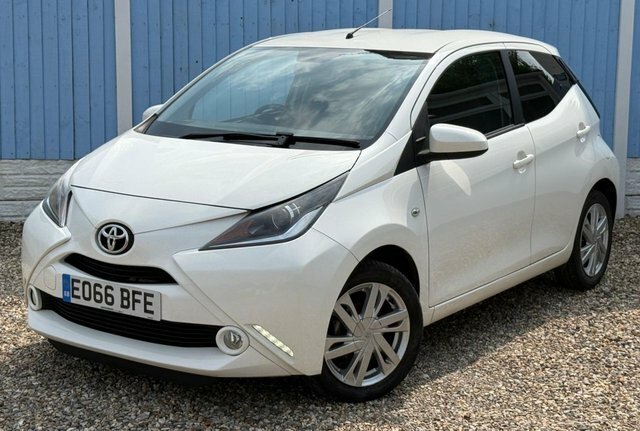 Toyota Aygo 2016 1.0 Vvt-i X-pression Hatchback Man White