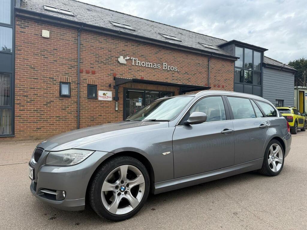BMW 3 Series Estate 2.0 318D Exclusive Edition Touring Euro 5 Grey #4