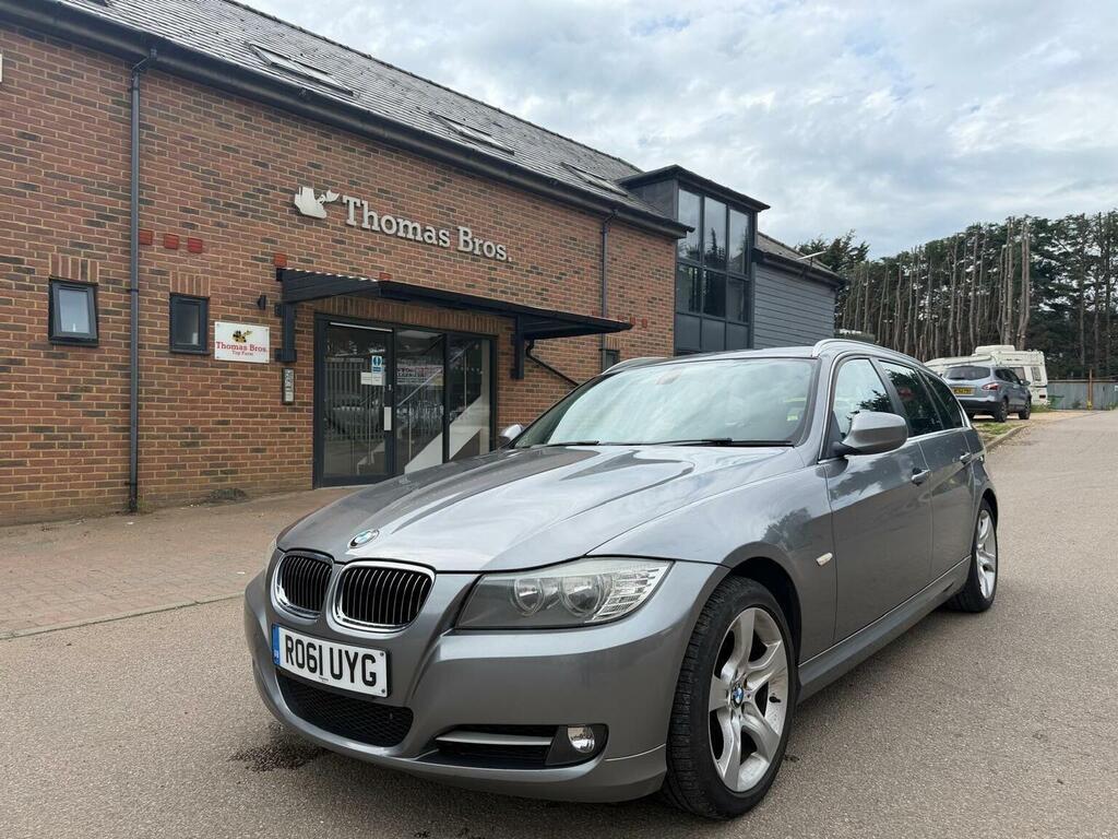 BMW 3 Series Estate 2.0 318D Exclusive Edition Touring Euro 5 Grey #2
