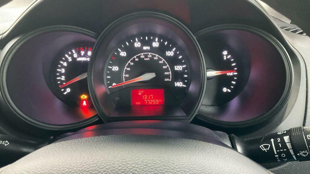 Kia RIO 1.25 2 Hatchback Euro 5 84 Bhp Silver #12
