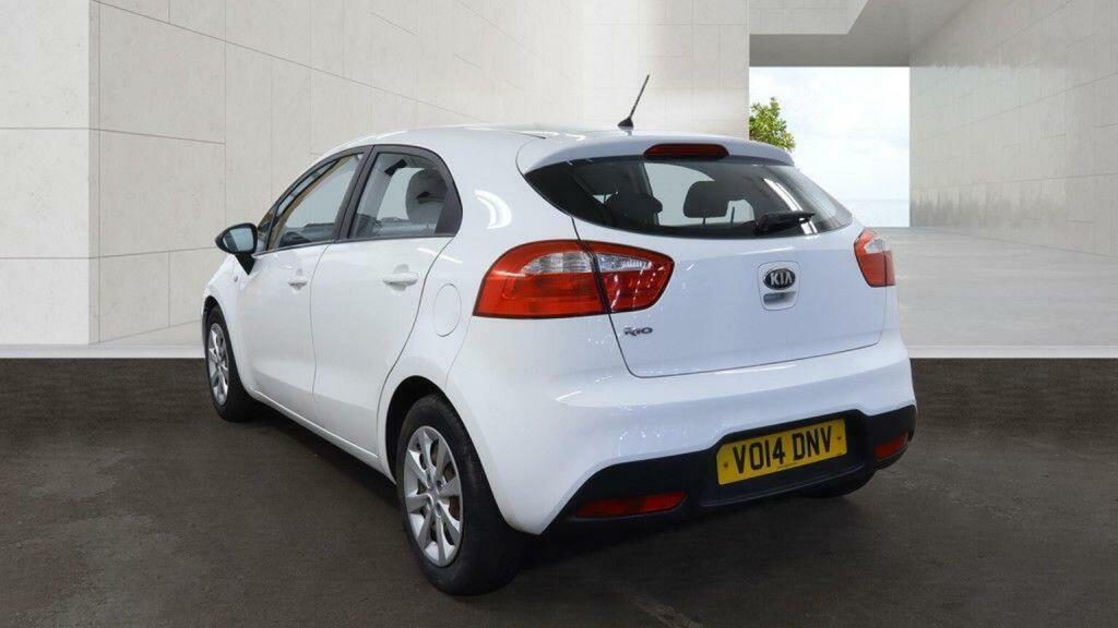 Kia RIO 1.25 2 Hatchback Euro 5 84 Bhp Silver #16
