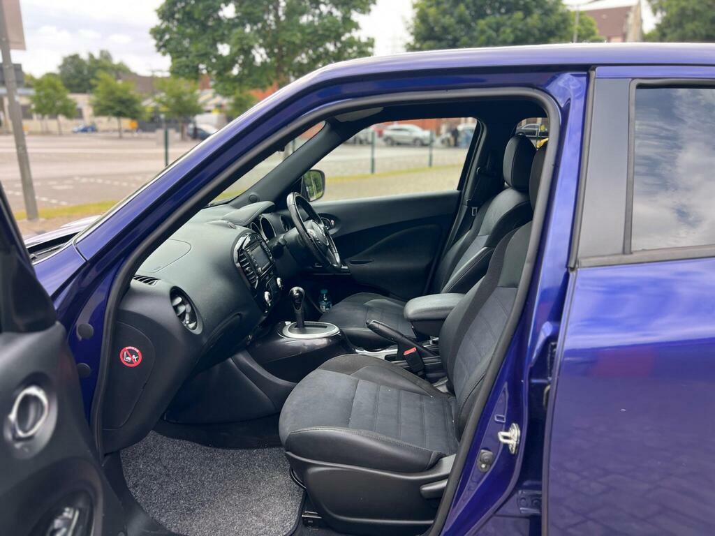 Nissan Juke Tekna Xtronic Blue #35
