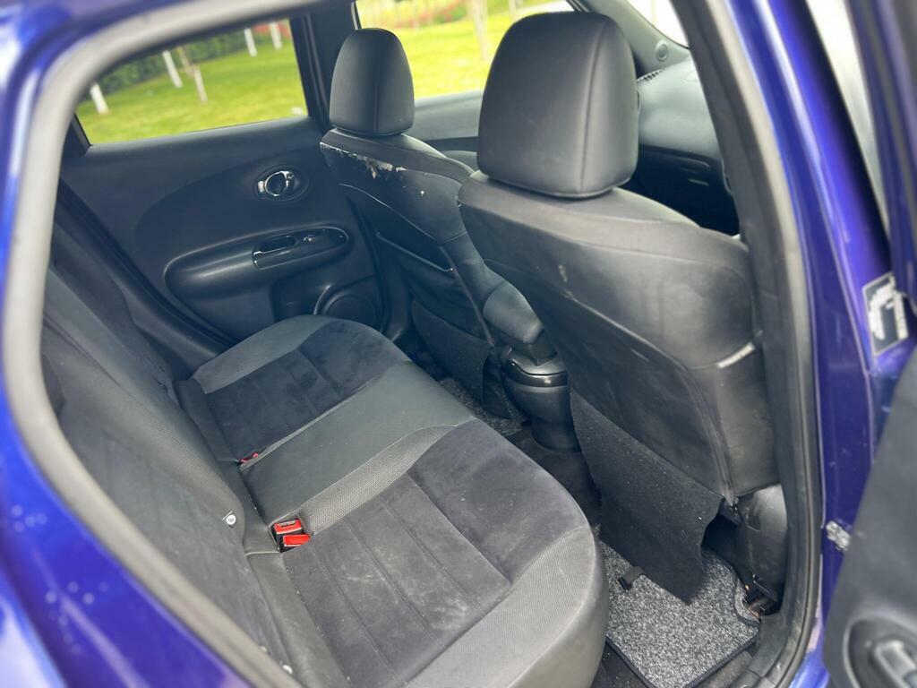 Nissan Juke Tekna Xtronic Blue #31