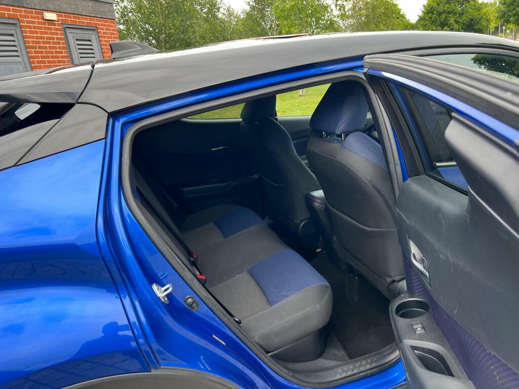 Toyota C-Hr Dynamic Silver #26