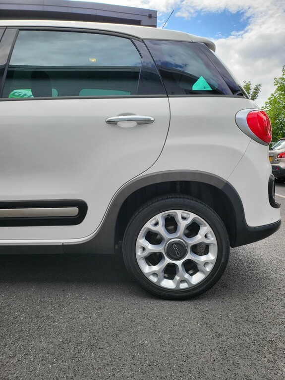 Fiat 500L 1.6 Multijet Trekking White #5