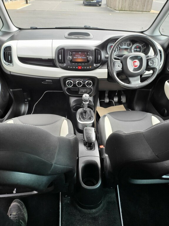 Fiat 500L Mpv Red #16