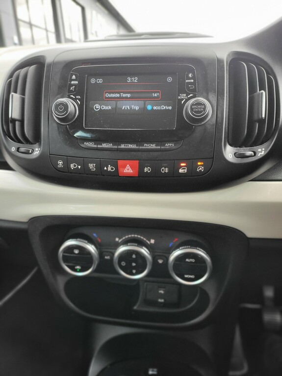 Fiat 500L Mpv Red #12