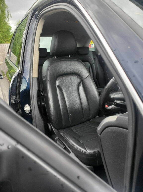 Audi Q5 White #19