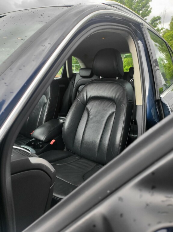 Audi Q5 White #17