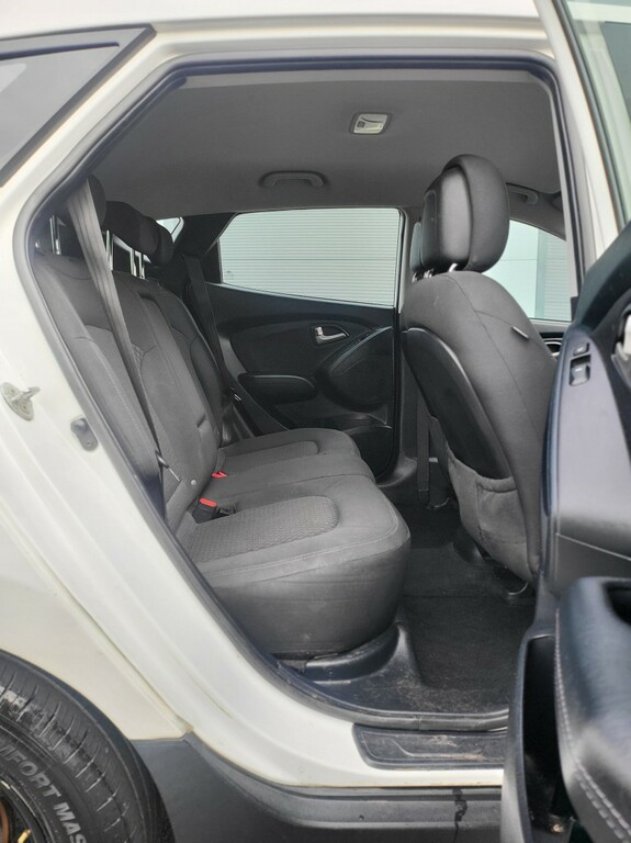 Hyundai Ix35 2.0 Crdi Premium Black #21