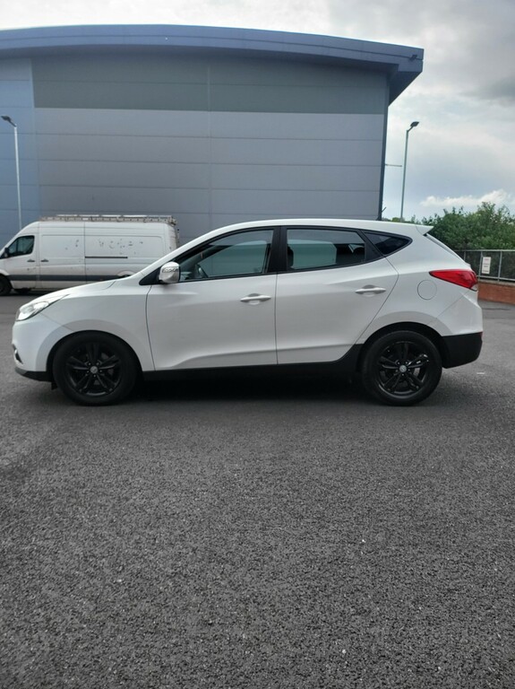 Hyundai Ix35 1.7 Crdi Style White #5