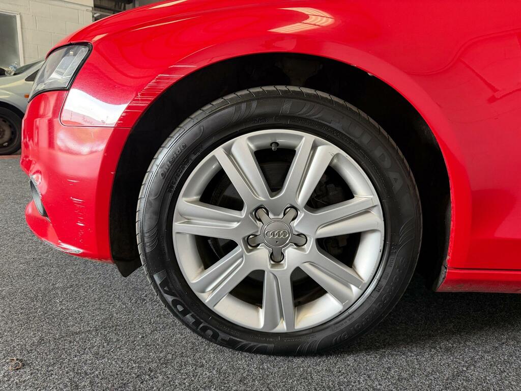 Audi A4 Dynamik White #32