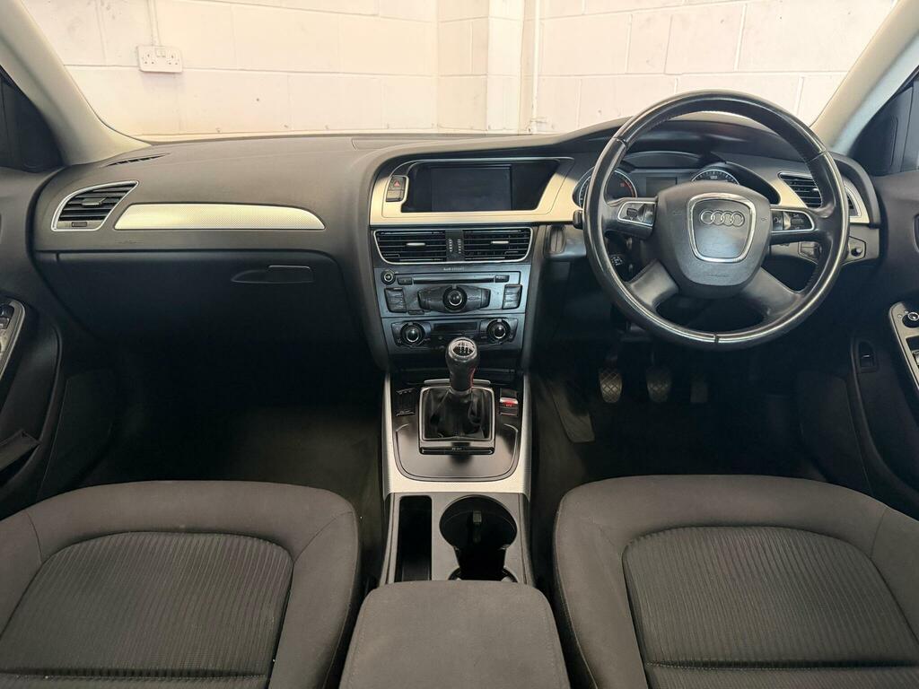 Audi A4 Dynamik White #7