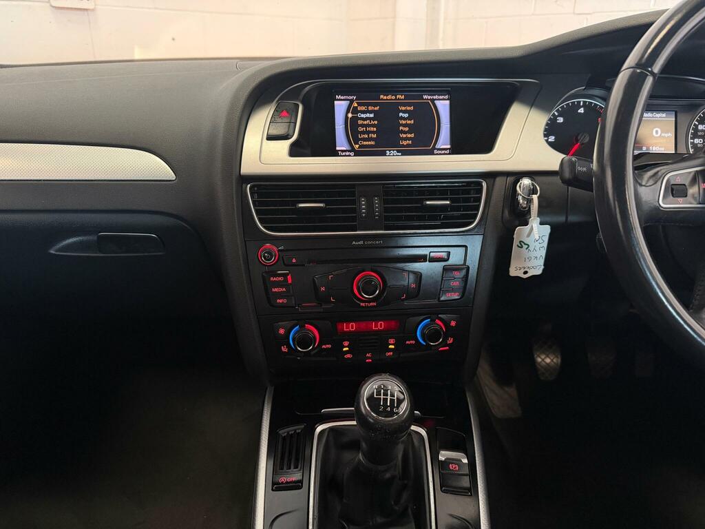Audi A4 Dynamik White #15