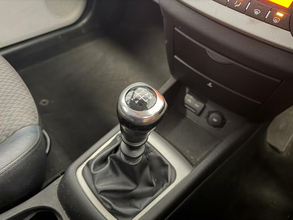Kia Ceed Silver #17