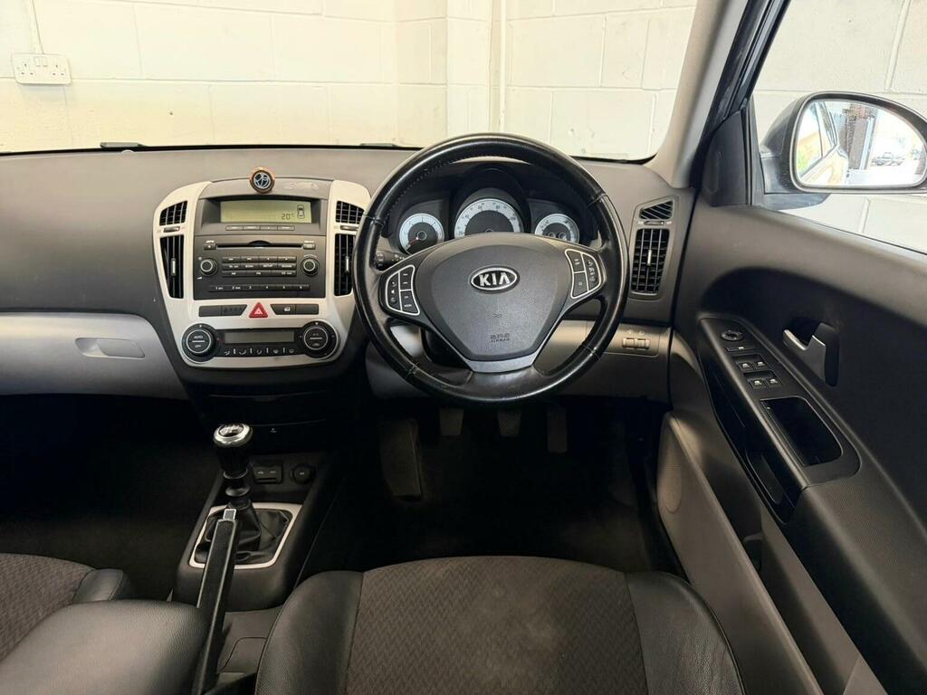 Kia Ceed Silver #12