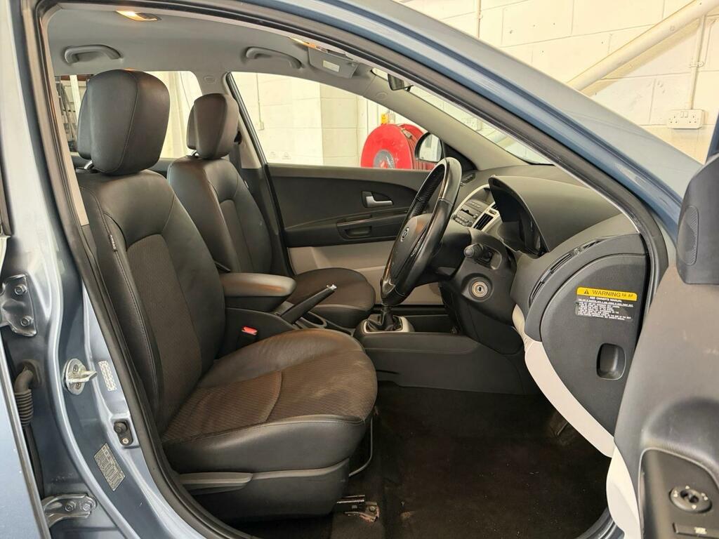 Kia Ceed Silver #8