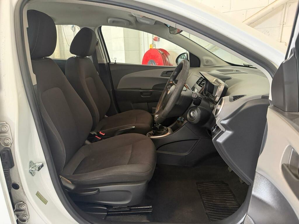 Chevrolet Aveo Ls Silver #8