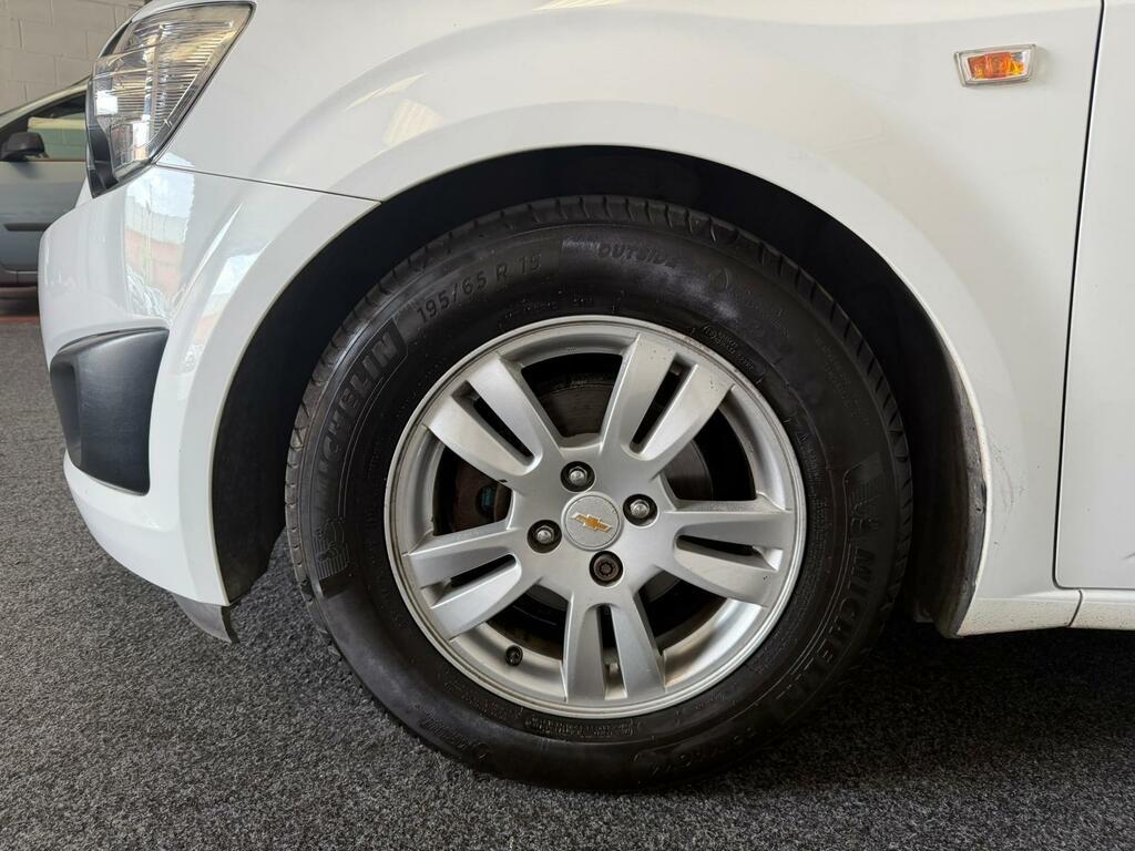 Chevrolet Aveo Ls Silver #30