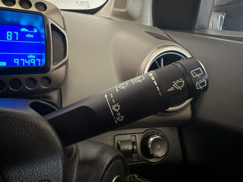 Chevrolet Aveo Ls Silver #22