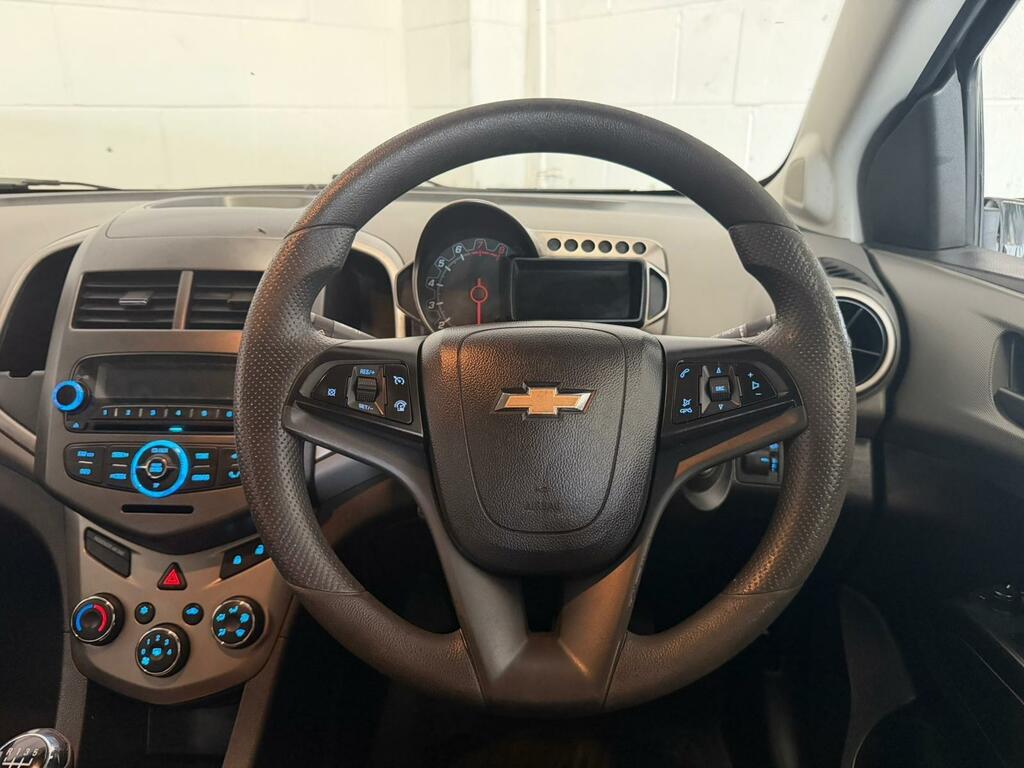 Chevrolet Aveo Ls Silver #13