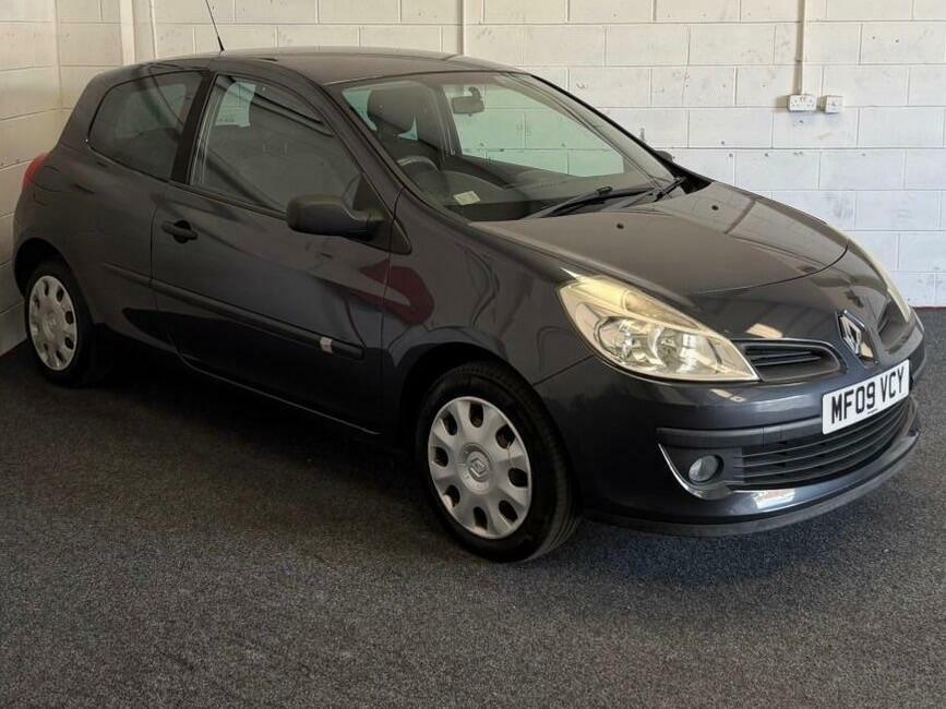 Renault Clio 1.2 16V Extreme Grey