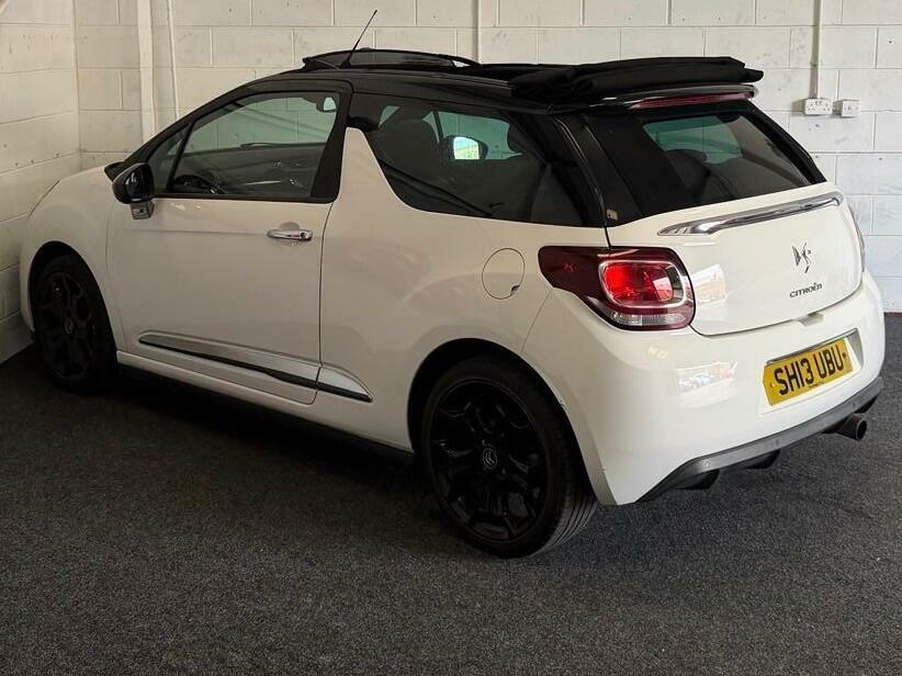 Citroen Ds3 Cabrio 1.6 Vti Dstyle Plus Euro 5 White #4