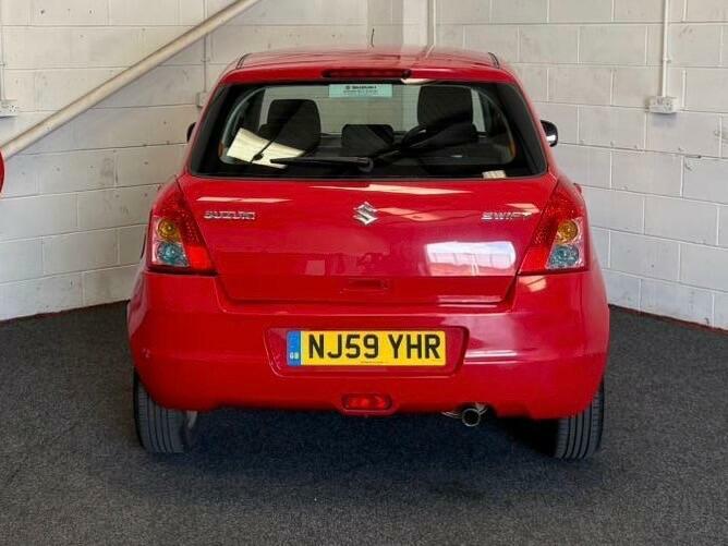 Suzuki Swift 1.5 Glx Red #5