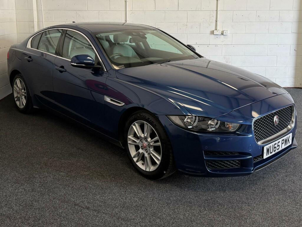 Jaguar XE 2.0D Prestige Euro 6 Ss Blue