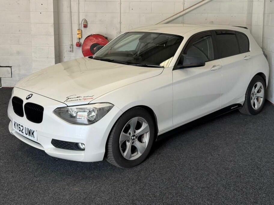 BMW 1 Series Efficientdynamics White #3